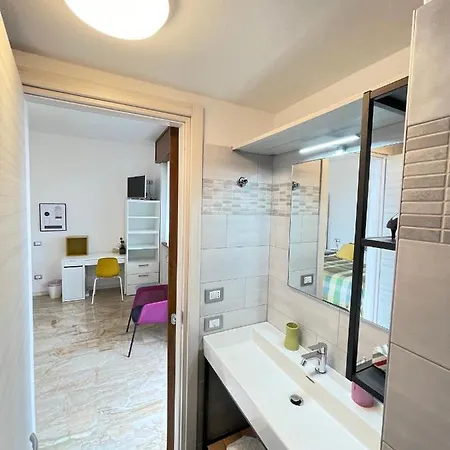 Smart Design Station Apartment