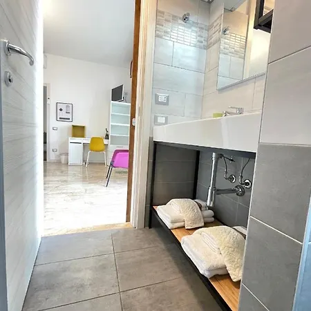 Smart Design Station Apartment Bergamo