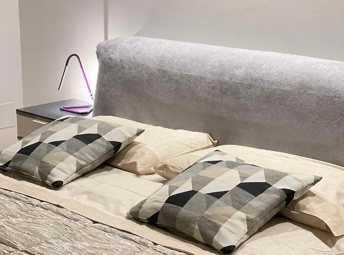 Smart-apartment Station-free Parking * Bérgamo