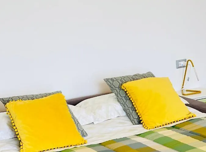 Smart-apartment Station-free Parking Apartamento