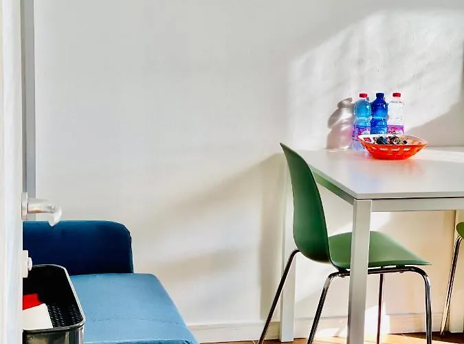 Smart-apartment Station-free Parking Apartamento